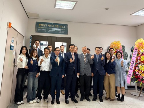 Khai trương Văn phòng hợp tác người Việt Nam tại Chungnam, Hàn Quốc: Phát huy sức mạnh cộng đồng - ảnh 1