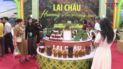 Hội chợ Mùa Thu 2025: Cơ hội quảng bá nông sản, dược liệu Lai Châu đến du khách - ảnh 1