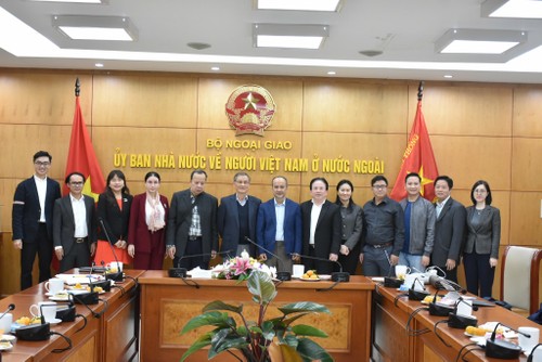 Gỡ “điểm nghẽn” cơ chế: Tìm giải pháp đột phá thu hút nguồn lực tri thức người Việt Nam ở nước ngoài - ảnh 2