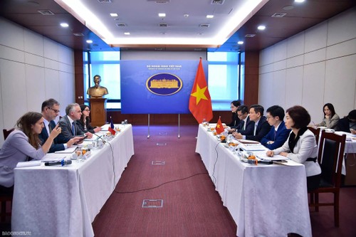 Việt Nam - Pháp tổ chức phiên họp Tham vấn chính trị lần thứ hai - ảnh 1