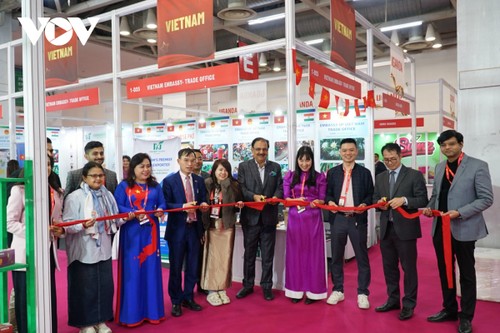 Việt Nam tích cực quảng bá tại Hội chợ thực phẩm, đồ uống Indusfood 2026 ở Ấn Độ - ảnh 2