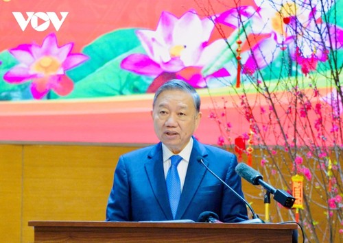 Tổng Bí thư Tô Lâm thăm, chúc Tết Cục An ninh điều tra, Bộ Công an - ảnh 2