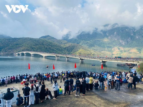 Rộn ràng Lễ hội Đua thuyền truyền thống Quỳnh Nhai năm 2026 - ảnh 1