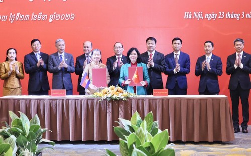 Củng cố và làm sâu sắc hơn nữa quan hệ giữa hai nước Việt Nam và Campuchia - ảnh 1