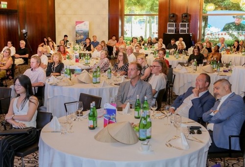 Vietnam steps up efforts to attract German tourists - ảnh 1