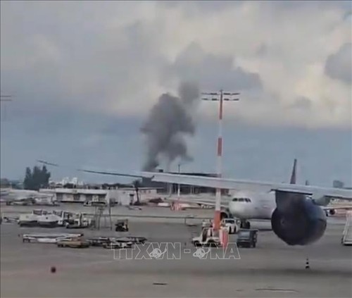 Houthis attack Israeli general staff building - ảnh 1