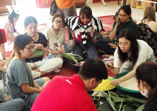 ศูนย์ภาษาและความรู้เวียดนาม  - จุดประกายความรักภาษาและวัฒนธรรมเวียดนามในประเทศไทย - ảnh 1