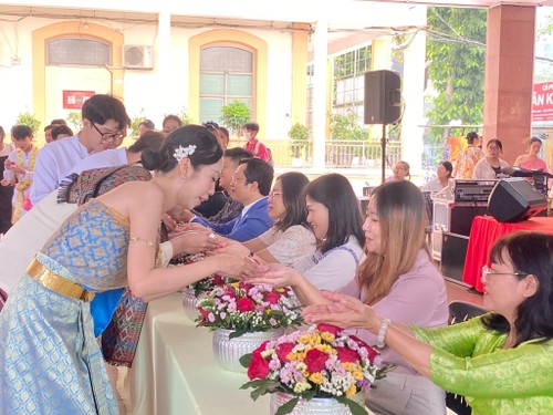 กิจกรรมเด่นในความสัมพันธ์ระหว่างเวียดนามกับไทยในเดือนเมษายน - ảnh 4