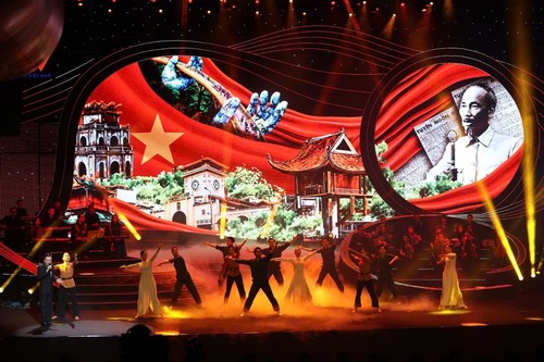 “ความเชื่อมั่นและความรักอย่างเต็มเปี่ยมต่อพรรค”- ท่วงทำนองจากความเชื่อมั่นและความหวัง - ảnh 1