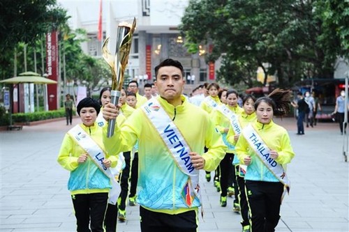 SEA Games 31 flame lighting ceremony held - ảnh 1