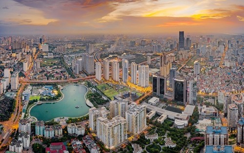 UOB forecasts positive growth for Vietnam's economy - ảnh 1