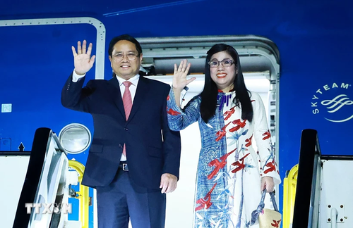 PM Chinh begins official visit to Dominican Republic - ảnh 1