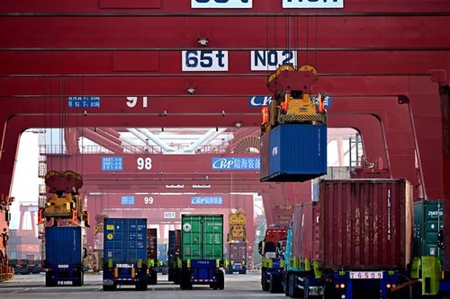 US, China meet for high-stakes economic talks - ảnh 1