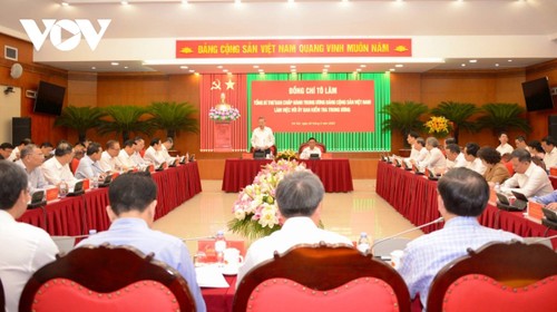 Party leader: internal affairs must aim at ensuring stability for national development - ảnh 2