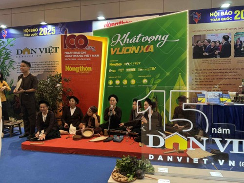 Tradition meets technology as 2025 National Press Festival celebrates revolutionary journalism - ảnh 2