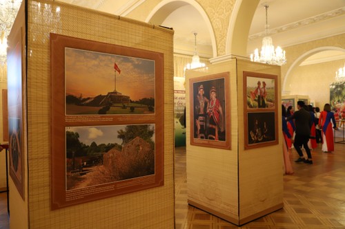 Vietnamese cultural heritage showcased in Prague - ảnh 2