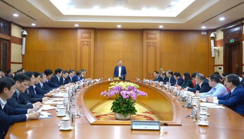 Party chief stresses role of grassroots officials in policy implementation - ảnh 1