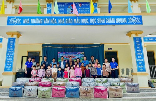 First O Du ethnic minority candidate runs for National Assembly - ảnh 4