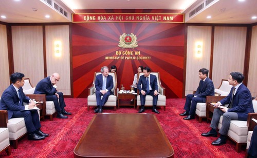 Vietnam, US promote technology cooperation and digital transformation - ảnh 1