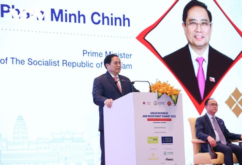  Thủ tướng Phạm Minh Chính phát biểu tại Hội nghị thượng đỉnh kinh doanh và đầu tư ASEAN - ảnh 1