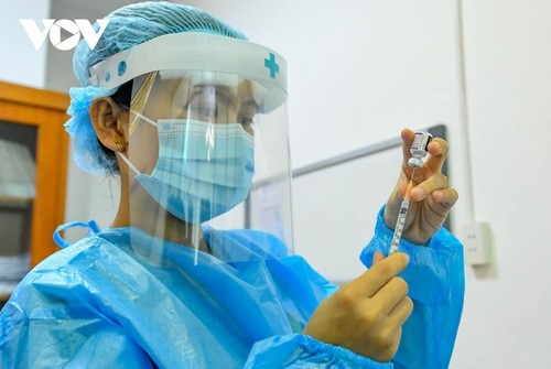 Preparations for COVID-19 vaccination for children aged 5-12 accelerate - ảnh 1