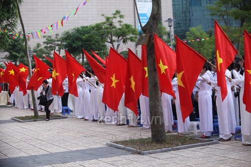 20 millones de alumnos vietnamitas inician el nuevo año académico  - ảnh 7