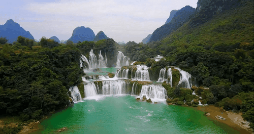 Ban Gioc, las cataratas naturales más majestuosas del Sudeste Asiático - ảnh 1