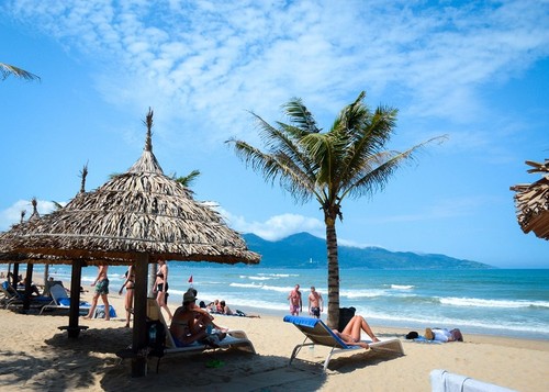 Medio británico clasifica a Da Nang entre las 50 playas más bellas del mundo - ảnh 1