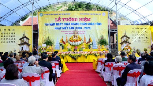 Celebran solemne ceremonia en homenaje a rey budista Tran Nhan Tong - ảnh 1