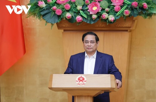 Primer ministro de Vietnam urge a desplegar con eficacia racionalización del sistema político - ảnh 1