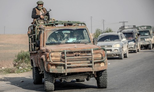 Los rebeldes entran en el bastión sirio de Homs - ảnh 1