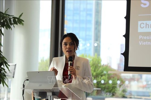 Inauguran la Asociación de Finanzas e Inversiones de Vietnam en Reino Unido  - ảnh 1
