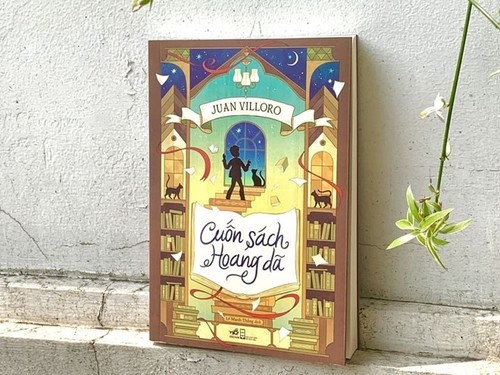 “El libro salvaje” de Juan Villoro: Difundiendo el amor por la lectura y promoviendo el intercambio cultural entre Vietnam y México - ảnh 2