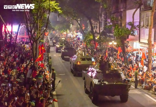 El pueblo vietnamita celebra con orgullo la Fiesta de la Independencia - ảnh 2