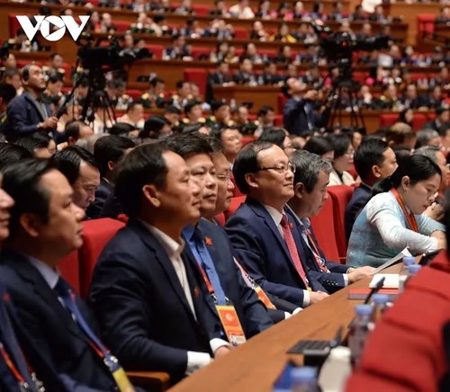 XIV Congreso del PCV: Delegados analizan documentos del cónclave - ảnh 2