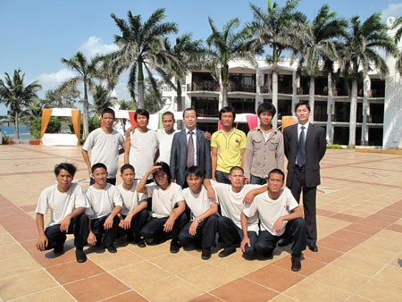 ลูกเรือเวียดนาม 12 คนที่ถูกโจรสลัดโซมาเลียจับกุมได้รับการปล่อยตัวเป็นอิสระแล้ว - ảnh 1