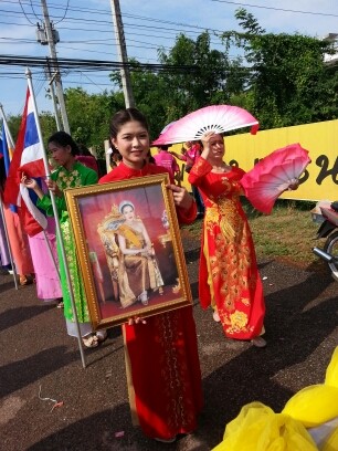 ชุดภาพถ่ายเกี่ยวกับเทศกาลบุญบั้งไฟจากท่าน Nguyễn Văn Tẹo - ảnh 7