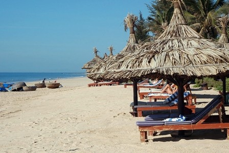 หมุ่ยแหน (Mui Ne) เป็นสถานที่ท่องเที่ยวชื่อดังของ ฟานเทียต จังหวัดบิ่งถ่วน - ảnh 1