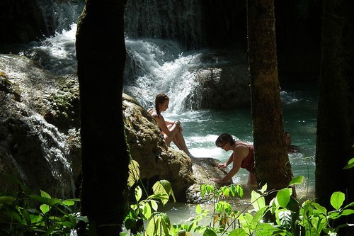 น้ำตกตาดกวางซี –สถานที่ท่องเที่ยวที่ไม่ควรพาดเมื่อมาเยือนหลวงพระบาง  ประเทศลาว - ảnh 2