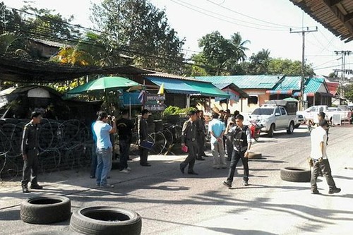 ไทยเพิ่มความเข้มงวดในการรักษาความปลอดภัยตามสถานีรถไฟและสถานีขนส่งในภาคใต้ - ảnh 1