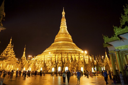 พระมหาเจดีย์ชเวดากอง สมบัติอันล้ำค่าของเมียนมาร์ - ảnh 1