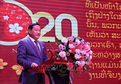 ชาวเวียดนามในต่างประเทศฉลองตรุษเต๊ตปีชวด 2020 - ảnh 1