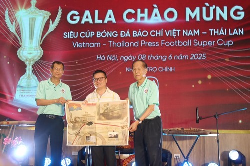 Super Press Cup- สัญลักษณ์แห่งความสามัคคีและมิตรภาพระหว่างสื่อเวียดนามและไทย - ảnh 3