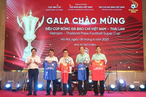 Super Press Cup- สัญลักษณ์แห่งความสามัคคีและมิตรภาพระหว่างสื่อเวียดนามและไทย - ảnh 5