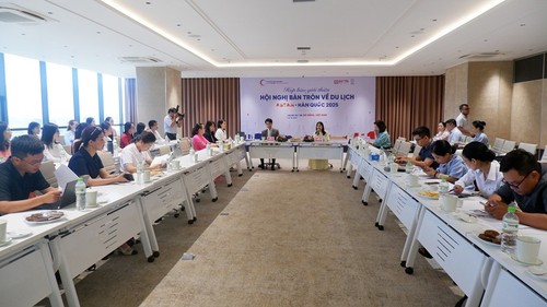 เวียดนามเป็นเจ้าภาพจัดการประชุมโต๊ะกลมการท่องเที่ยวอาเซียน-สาธารณรัฐเกาหลีเป็นครั้งแรก - ảnh 1