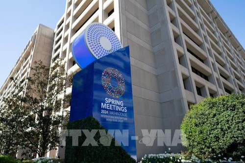 กรรมการผู้จัดการ IMF ระบุว่า เศรษฐกิจโลกจะดีขึ้นกว่าที่คาดการณ์ไว้ - ảnh 1