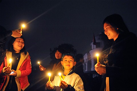 Vietnam beteiligt sich an der Erdstunde 2012 - ảnh 1