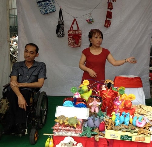 Tag der Menschen mit Behinderung in Vietnam - ảnh 1
