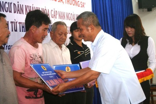 Rückblick auf Hilfsaktionen für Fischer in Truong Sa und Hoang Sa - ảnh 1