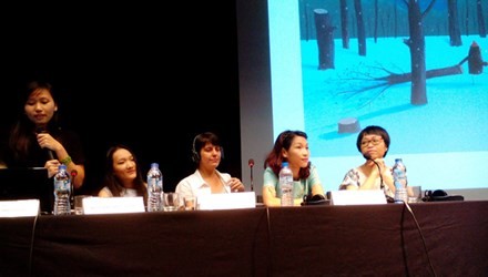 Schriftsteller und Zeichner Vietnams und Deutschlands sprechen über „die Wege der Bilderbücher" - ảnh 1